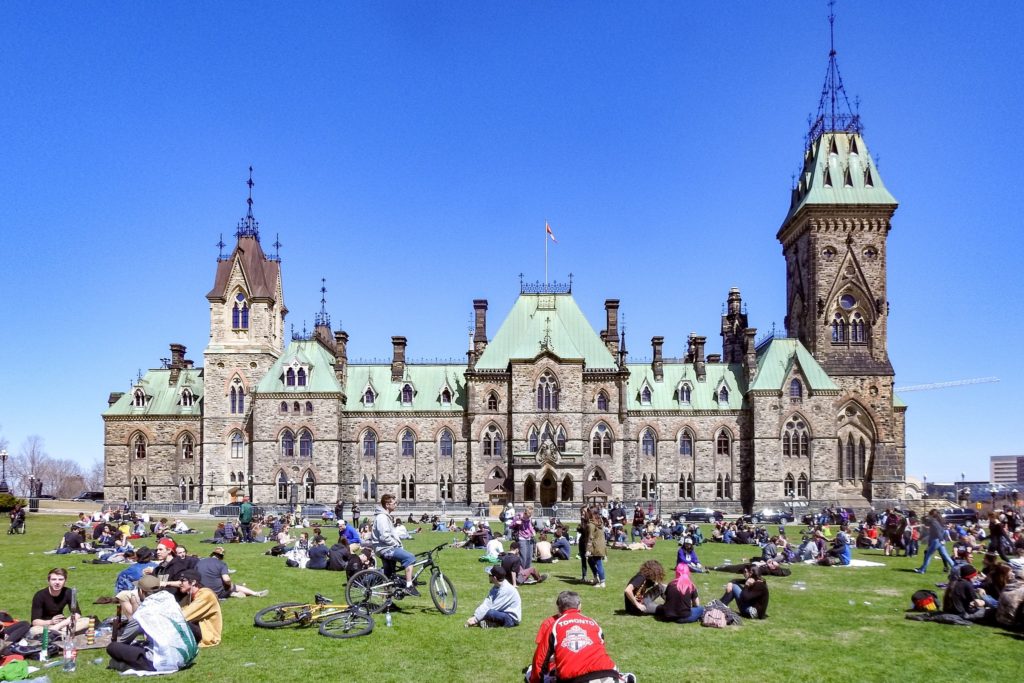 Explore Ottawa By Bike parliament hill